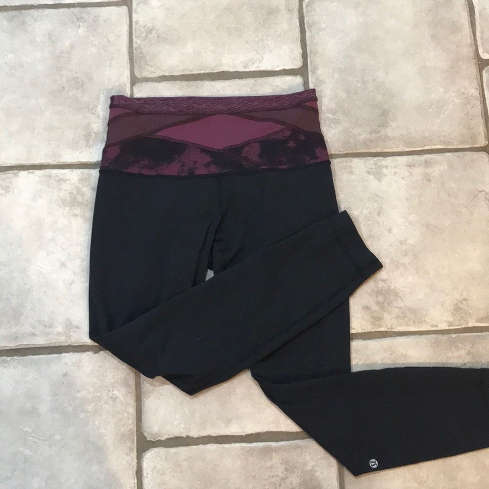 Black Lululemon wunder under high rise